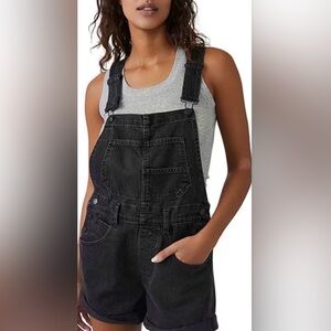 Free People We The Free Ziggy Shortalls. NWT. Black